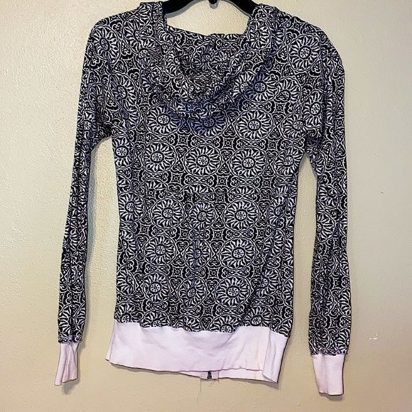 Maurice’s Full zip long sleeve shirt - Picture 1 of 4